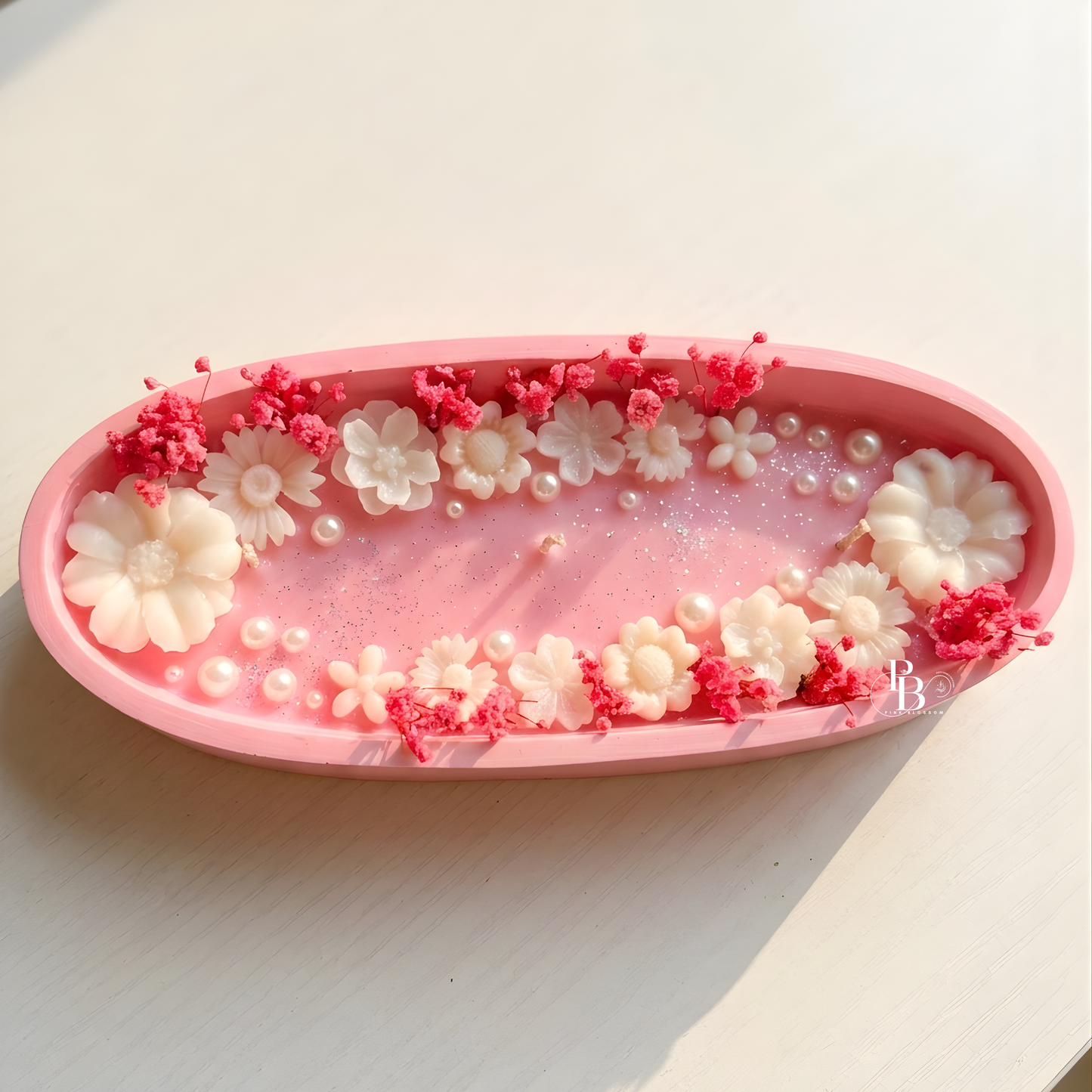 Elegant Pink Flower Boat Candle – Handmade Aromatic Home Decor Candle