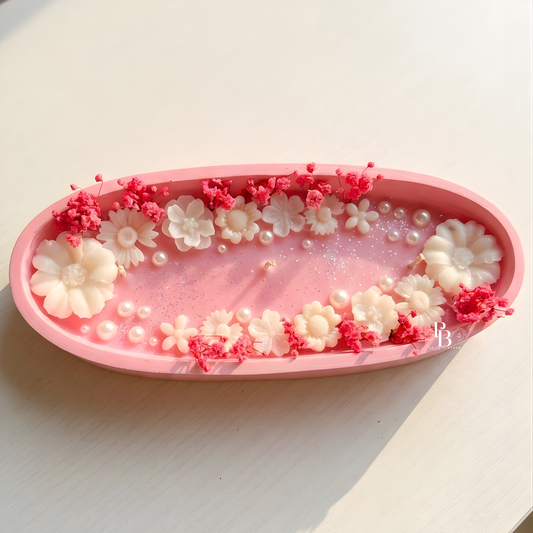 Elegant Pink Flower Boat Candle – Handmade Aromatic Home Decor Candle