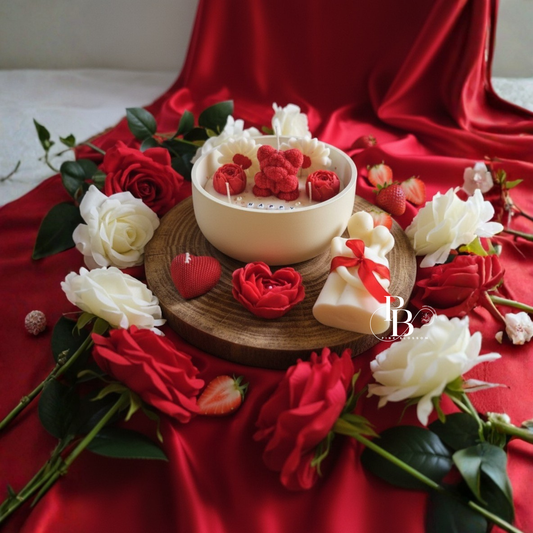 Romantic Anniversary Candle Gift Box – Luxury Couple Candle