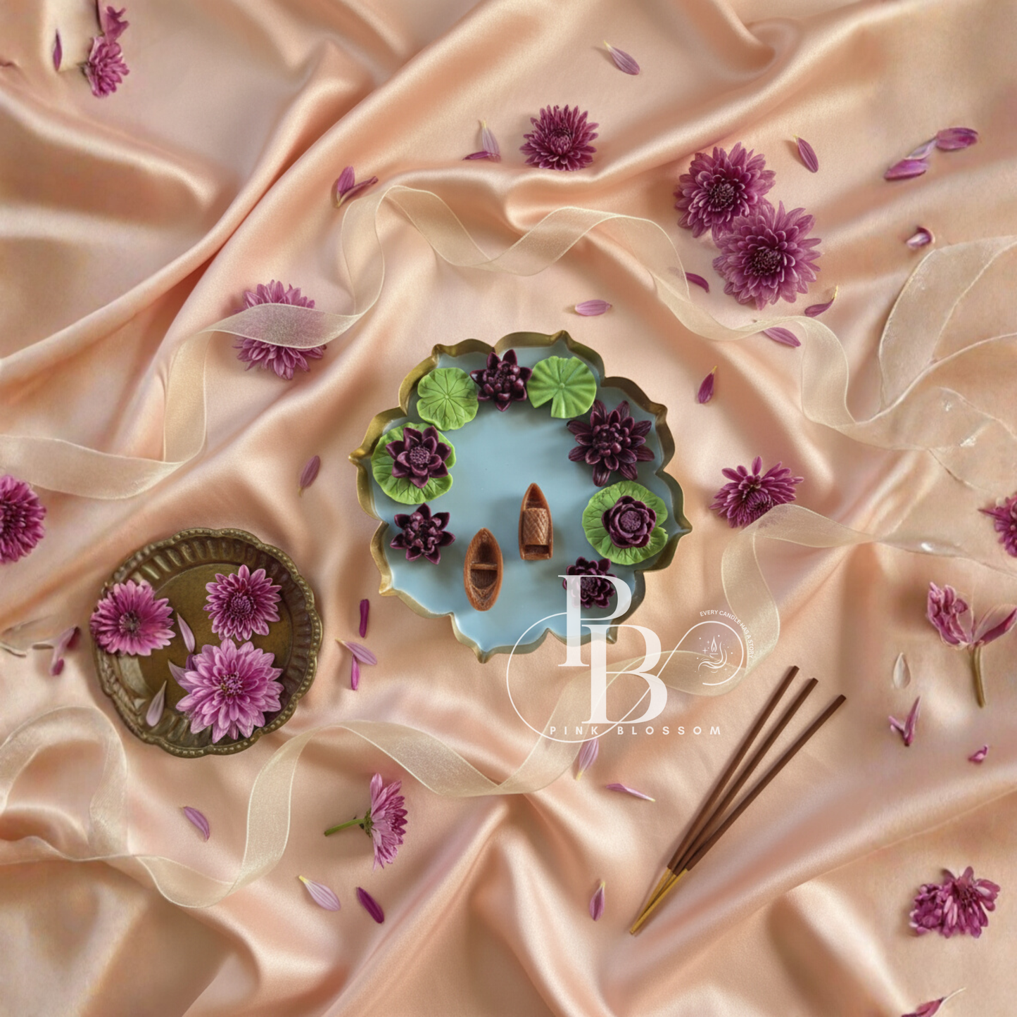 Luxury Lotus Pond Candles  (5.5 Inches)