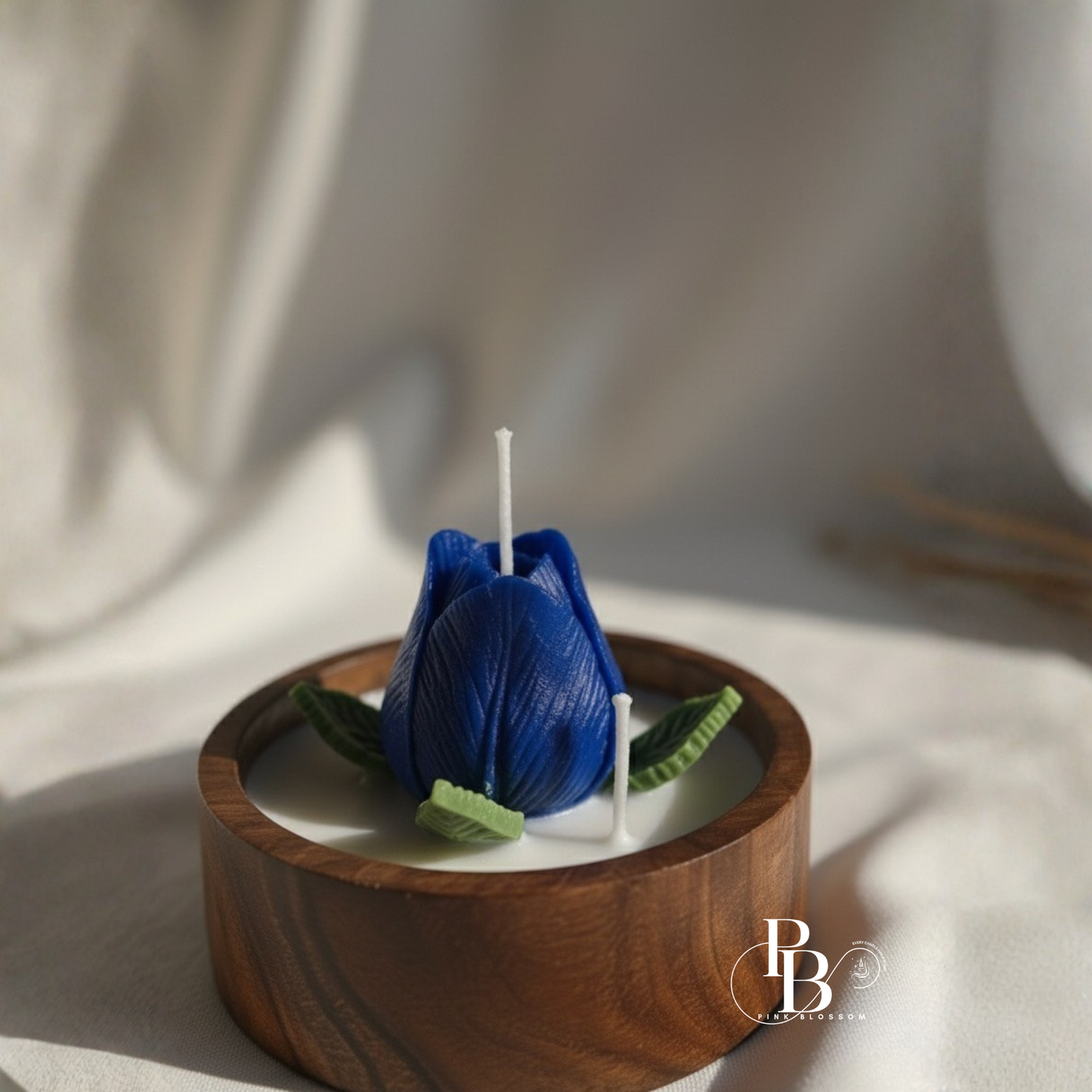 Ocean Breeze Tulip Candle in Wooden Bowl (Pack of 1)